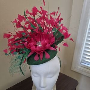 Elegant Green and Pink Fascinator